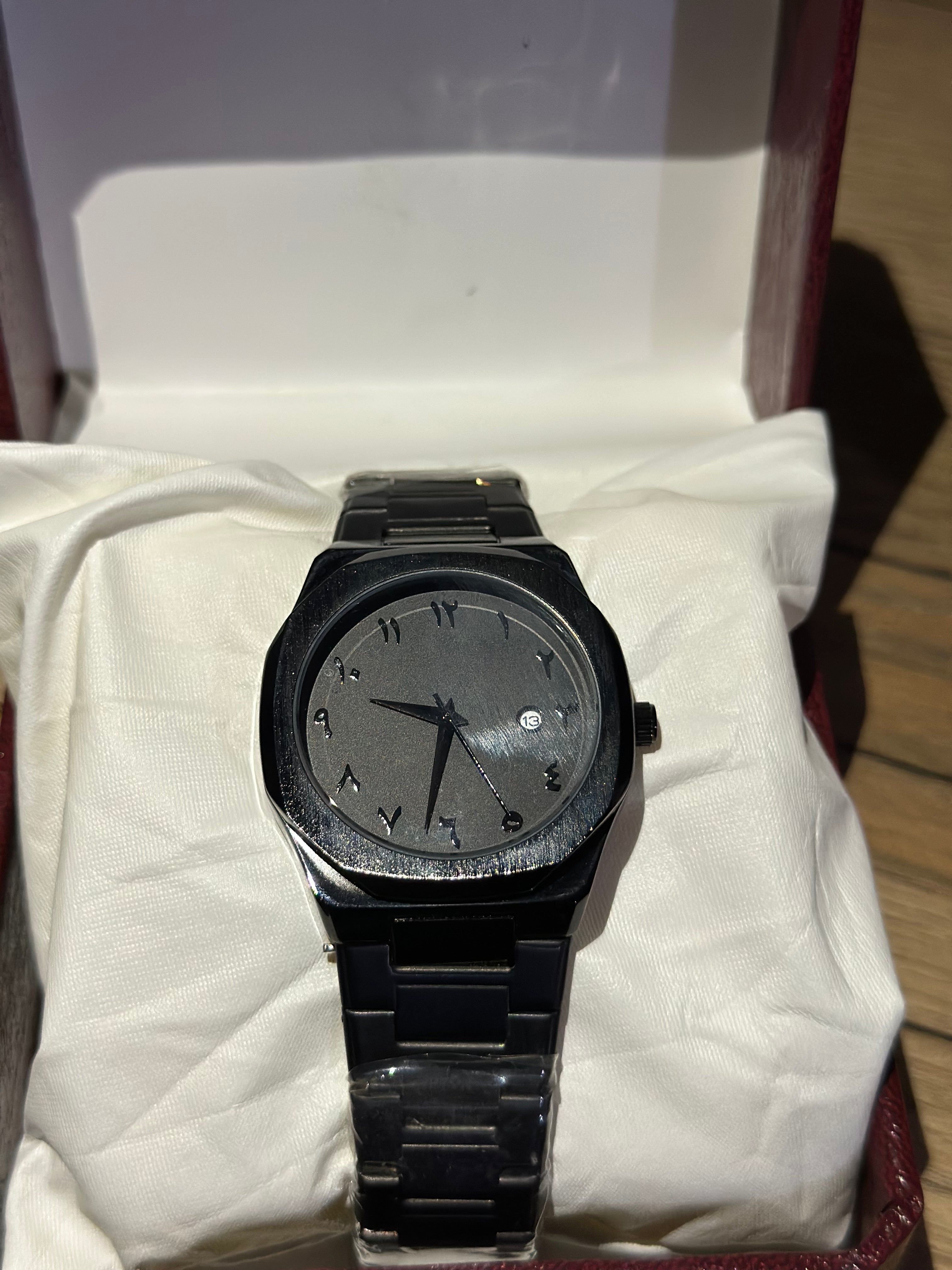 Black Arabic Aura Watch