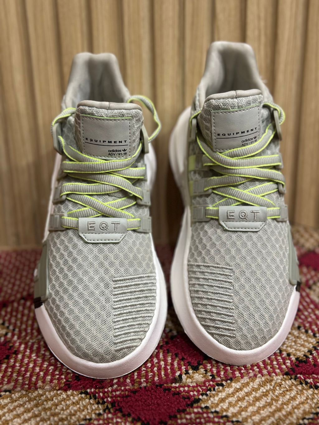 Adidas EQT ADV 91-18 Sneakers – Light Grey/Neon Green