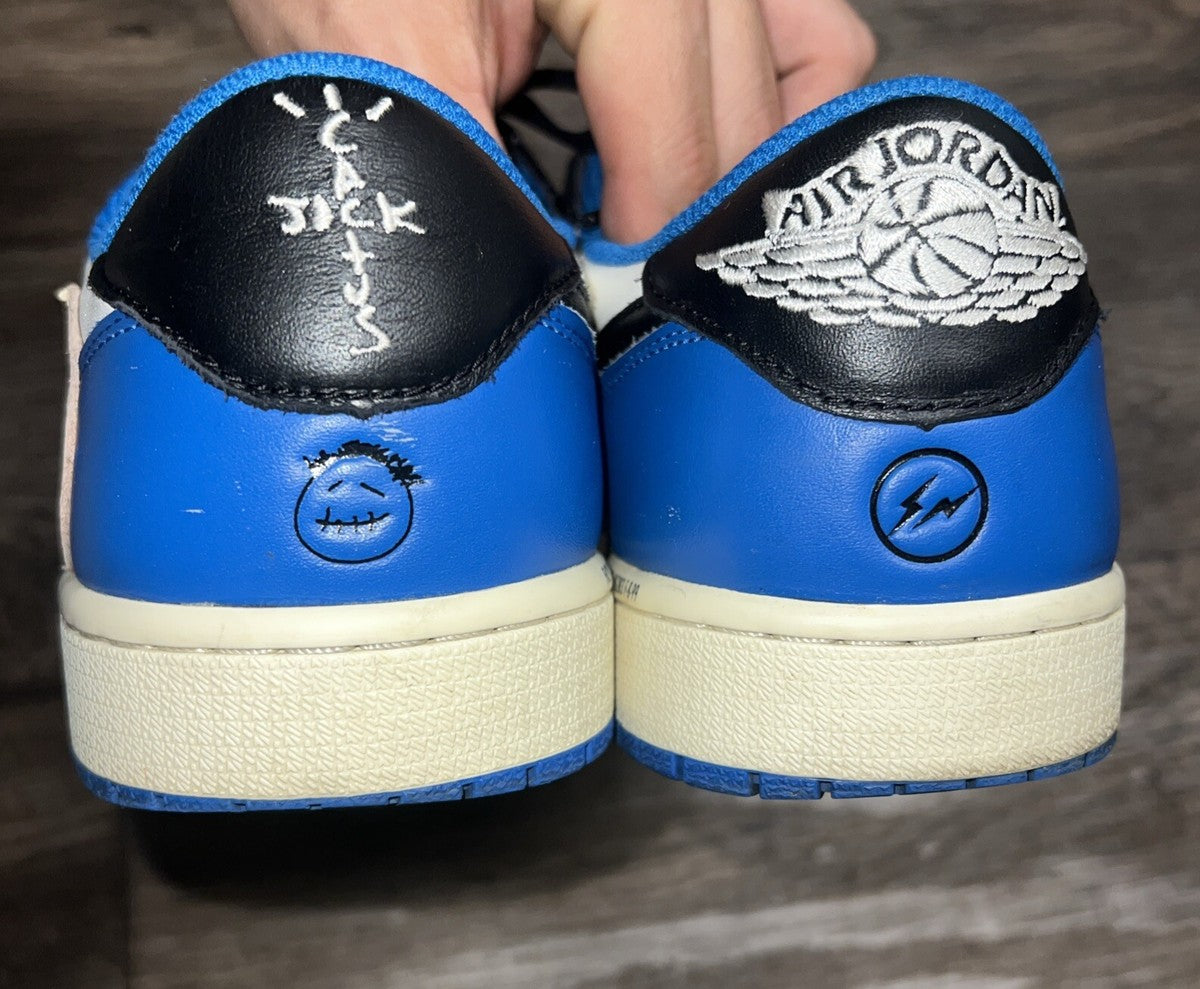 Air Jordan 1 Low
Travis Scott x Fragment