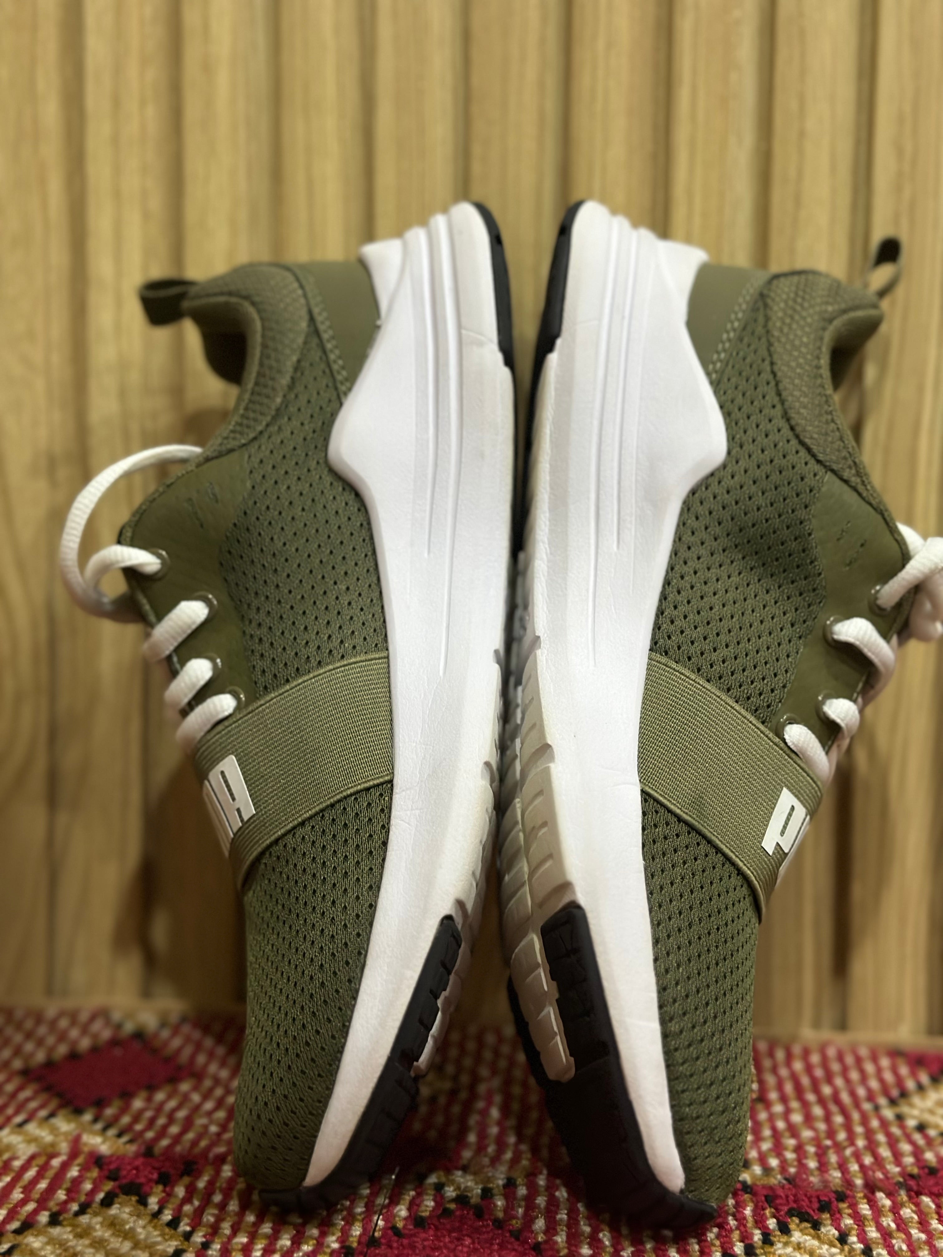 Preloved Puma Green Mesh Running Shoes