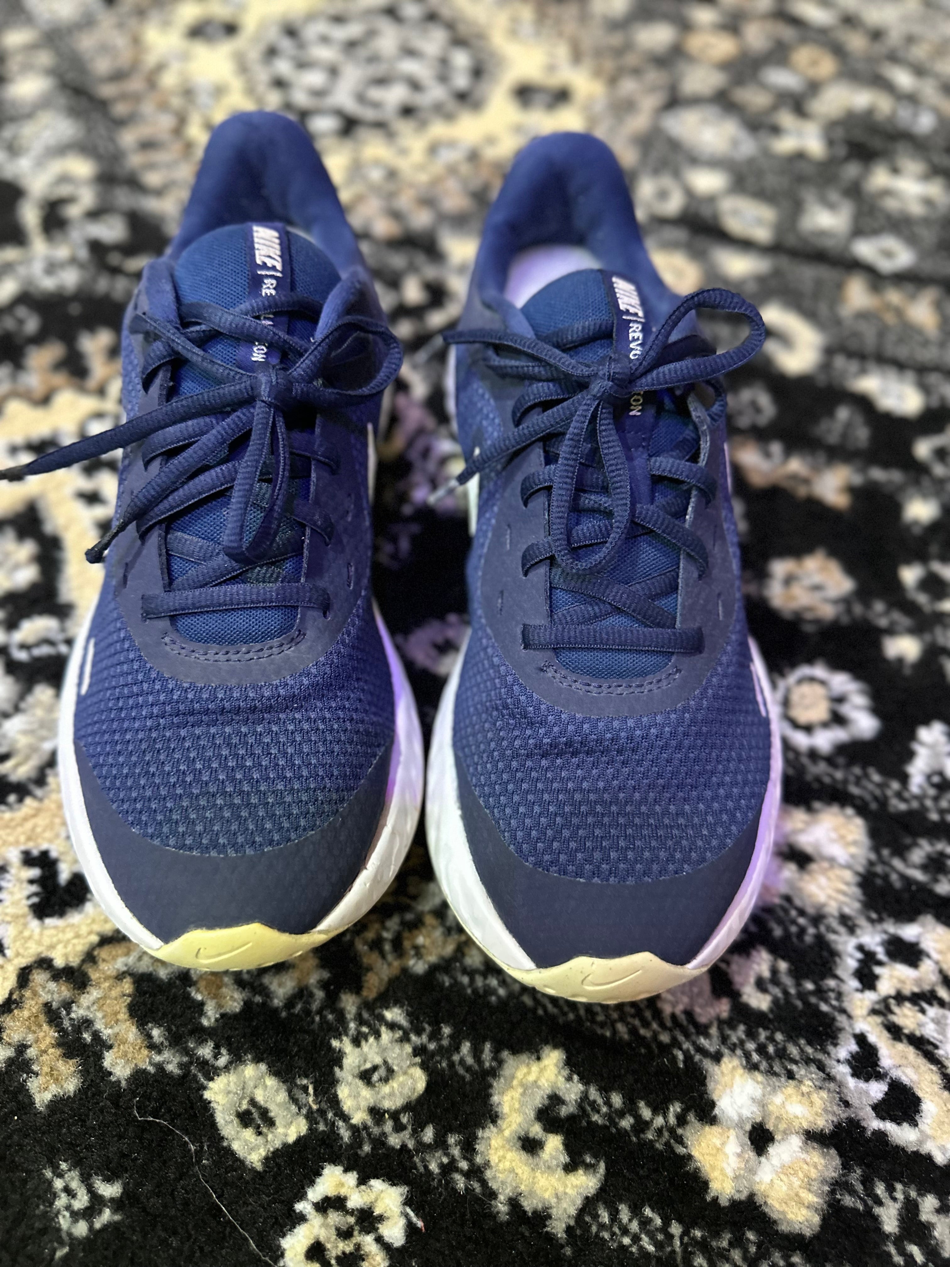 Nike Revolution Running Shoes – Navy & White