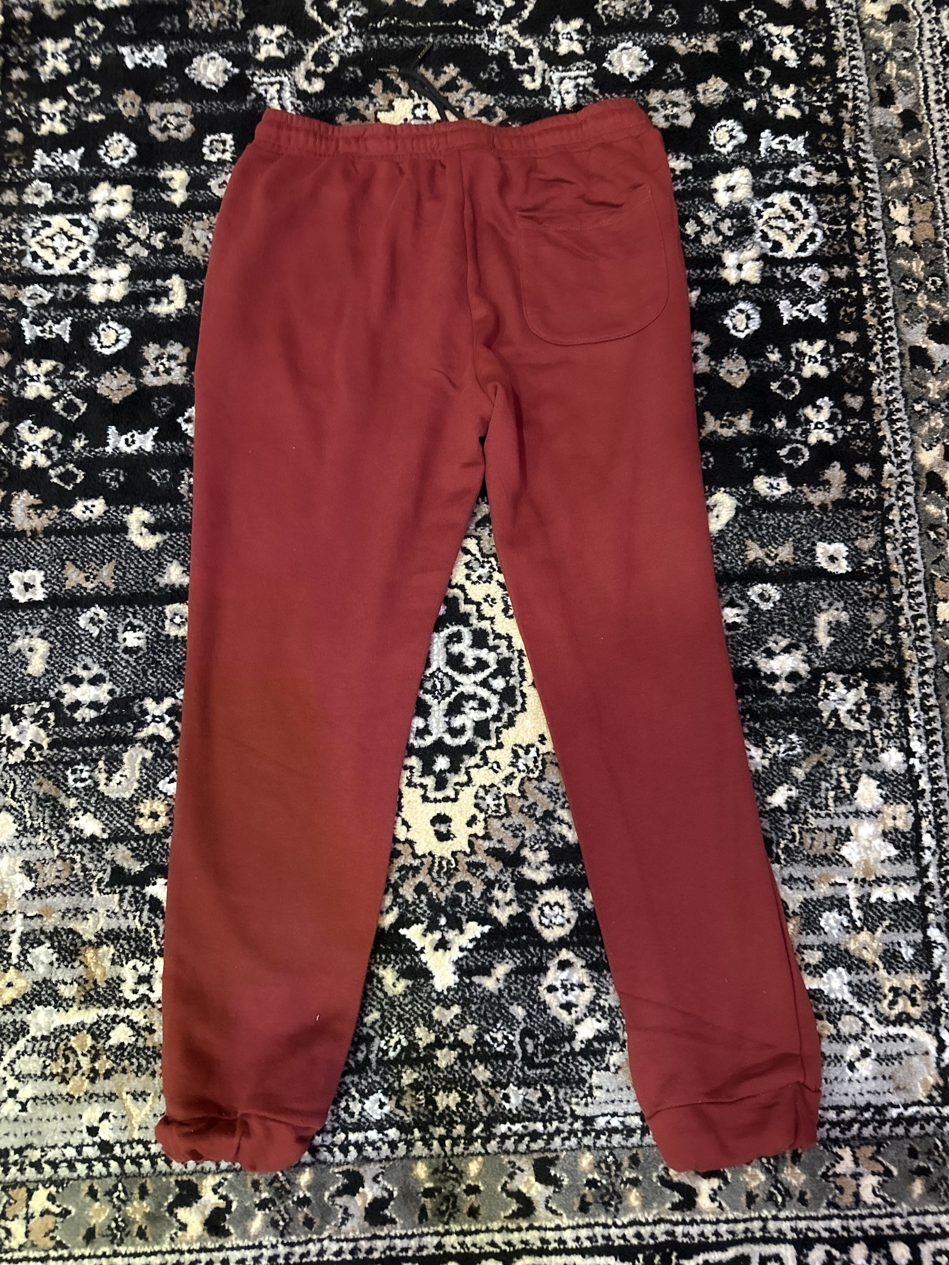 ALL DAY PENSHOPPE Maroon Joggers – Preloved Casual Comfort