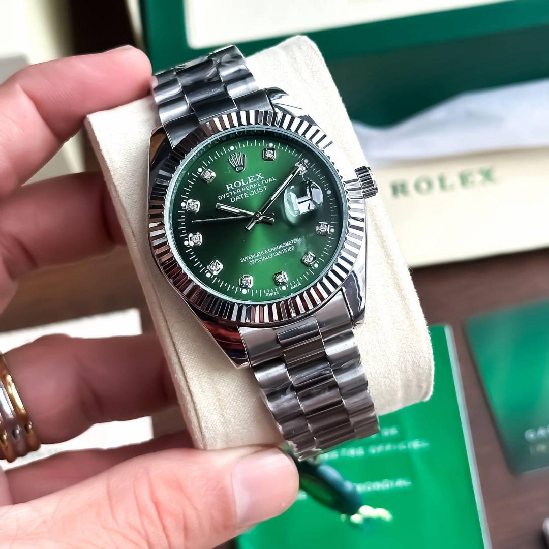 Rolex Oyster Perpetual Datejust 36mm – Green Dial with Diamond Hour Markers