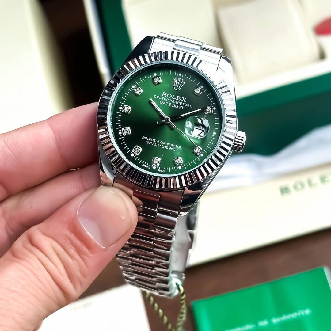 Rolex Oyster Perpetual Datejust 36mm – Green Dial with Diamond Hour Markers